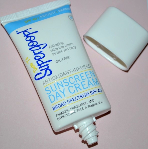 Supergoop-SPF-40-Antioxidant-Infused-Sunscreen-Day-Cream-