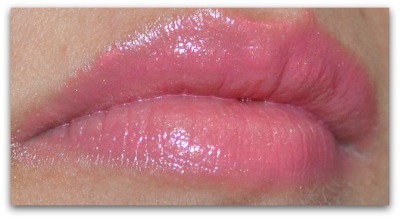 Maybelline Color whisper lipstick - Pin Up peach swatch