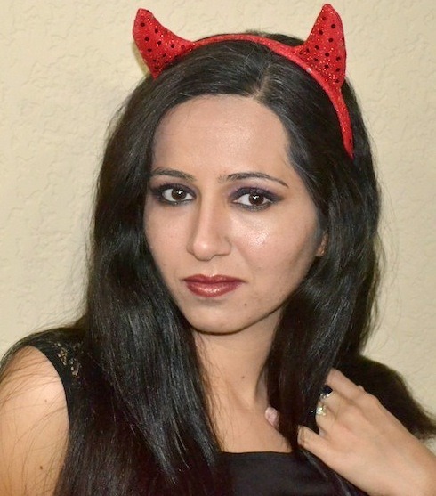 sexy devil halloween makeup look