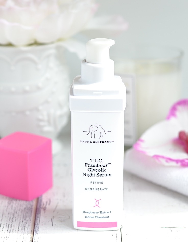 Sun damaged skin? Drunk Elephant T.L.C. Framboos Glycolic Night Serum is the perfect solution to your summer skin woes! This 12% glycolic serum clears the way for healthy glowing skin with little to no redness or stinging – thanks to the addition of a cactus enzyme blend!