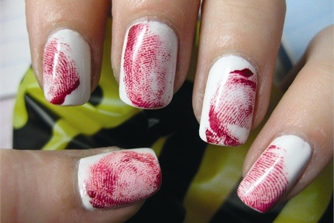 Bloody Fingerprint Nails for halloween