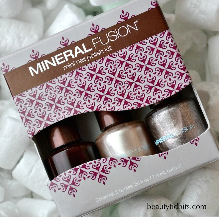 Mineral Fusion Mini Nail Polish Holiday Kit