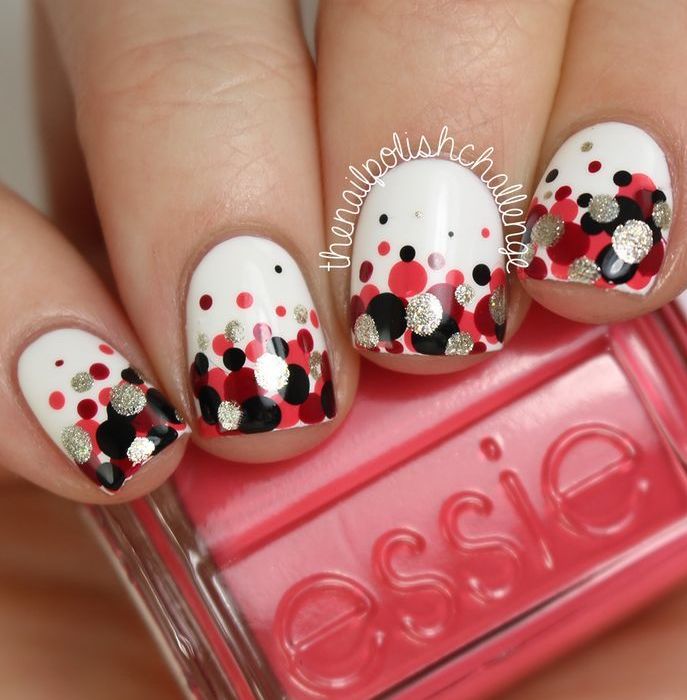 Valentine's day nail art idea - Polka Dot Gradient