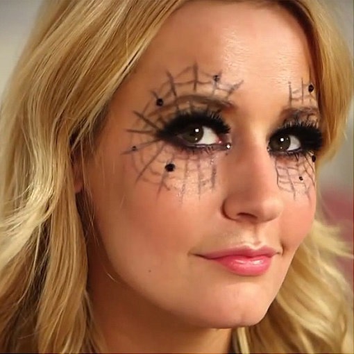Sultry spiderweb eyes makeup tutorial for Halloween
