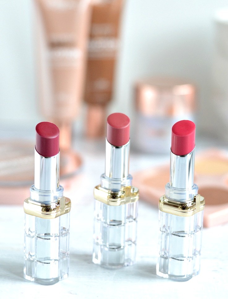 L’Oreal Colour Riche Shine Lipsticks review and swatches | These pigment-packed, glossy lipsticks are such a delightfully hydrating treat for winter-worn dry lips! 