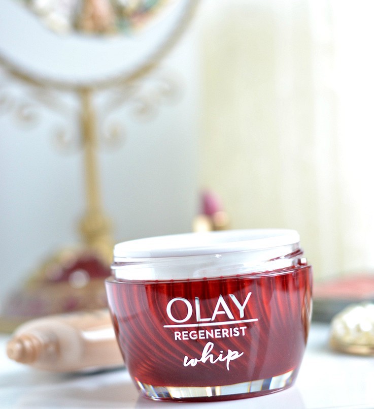 The NEW Olay Regenerist Whip moisturizer delivers the same hydration and anti-aging benefits as the original, but with a delightfully whipped and light-as-air matte finish formula that also perfectly preps your skin for makeup! It’s like the unicorn of Moisturizers!