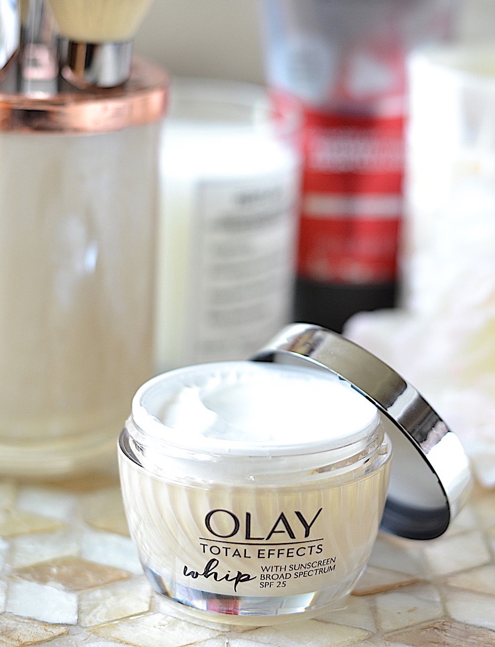  A shine-free moisturizer that also doubles as a primer? Yes, please! Olay Total Effects Whip Face Moisturizer SPF 25 