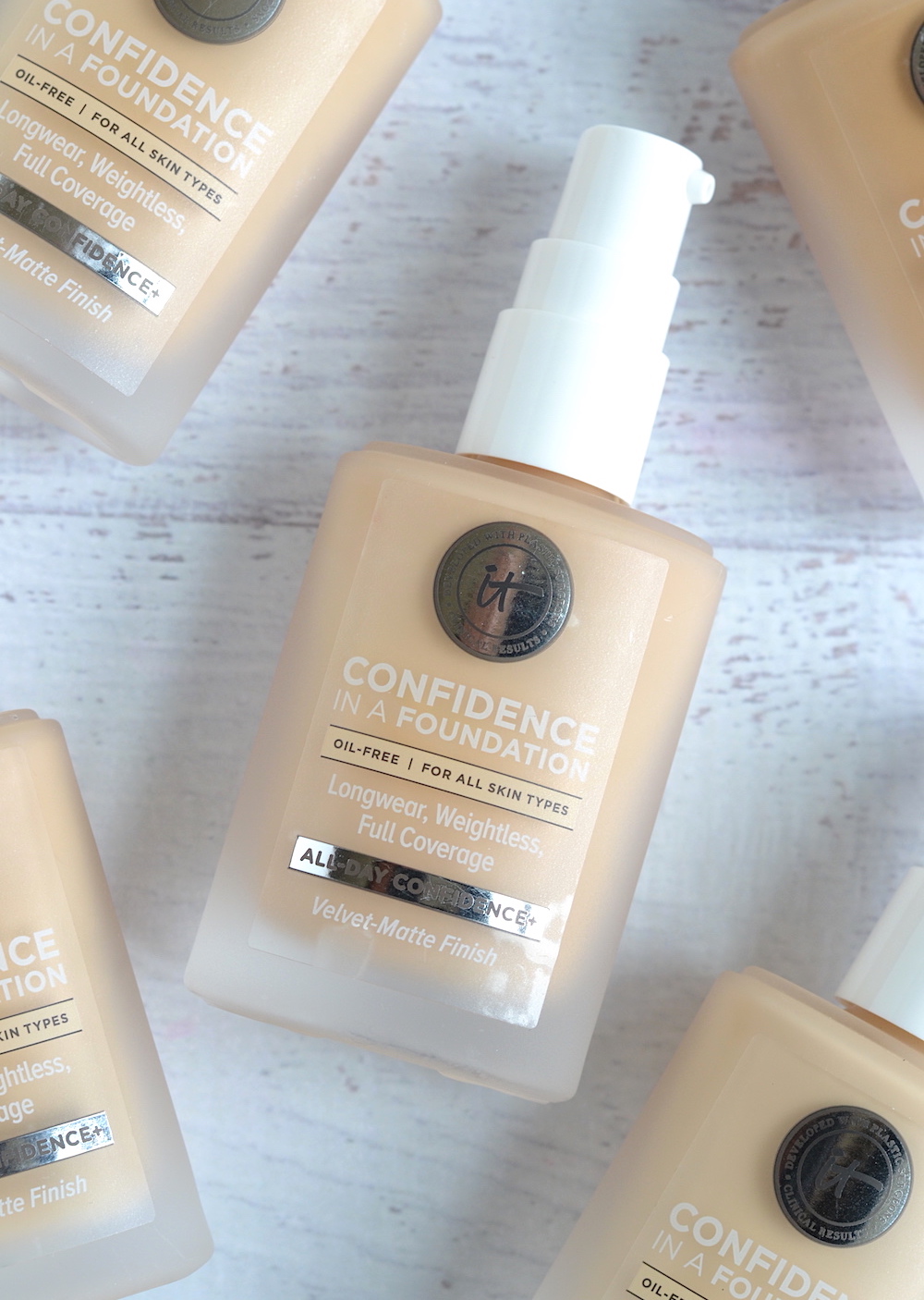 IT Cosmetics Confidence in a Foundation