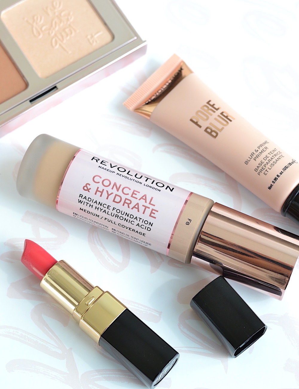 Makeup Revolution Conceal and Hydrate Foundation 