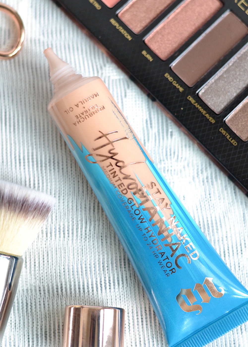Urban Decay Hydromaniac Tinted Glow Hydrator Dew It For The Glow!