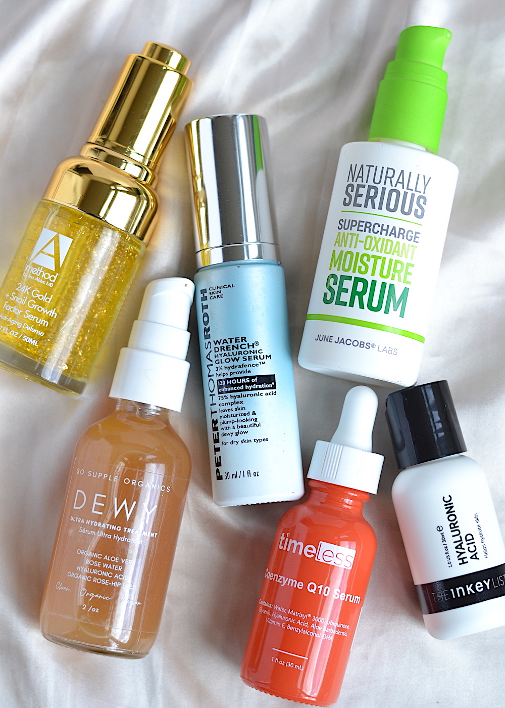 Dealing with dull, flaky skin? Here are some of the best hydrating serums for dry skin that pack a majorly moisturizing punch for a dewy, healthy complexion that glows! 