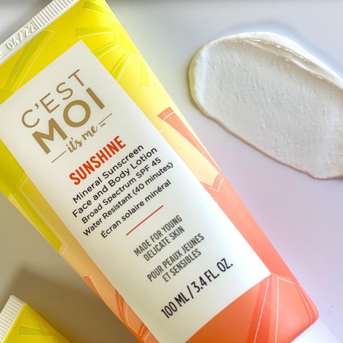 C'est Moi Sunshine Mineral Sunscreen Lotion SPF 45 swatch