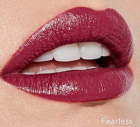 Honest Beauty Liquid Lipstick in Fearless