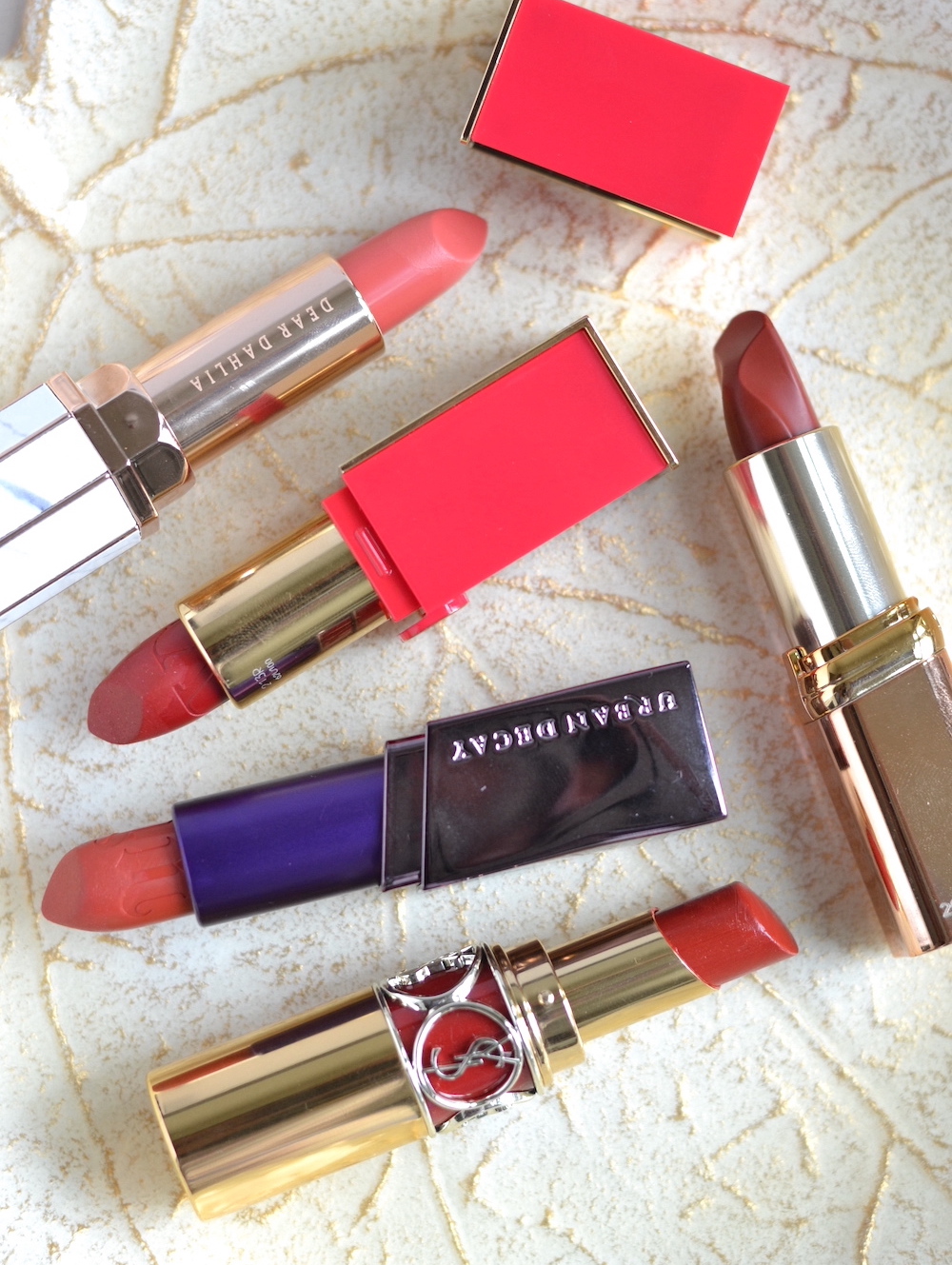 5 Favorite Lipsticks For Fall (that are hydrating and long-lasting)