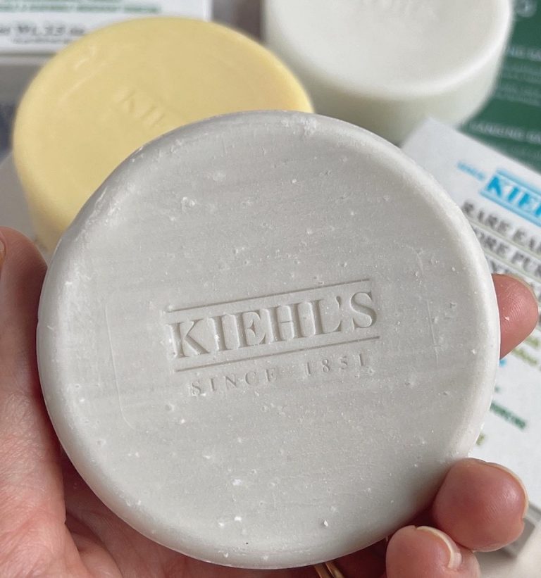 NEW Kiehl's Facial Cleansing Bars Gentle and Ecofriendly