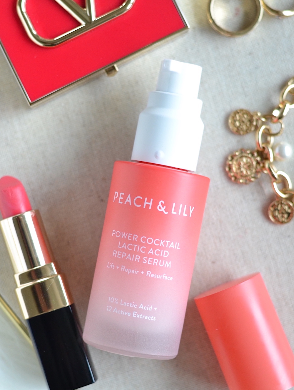 Gentle, effective and under $50! Peach & Lily Lactic Acid Serum tackles dull, uneven skin tone/texture for brighter skin and smooths fine lines while boosting hydration!