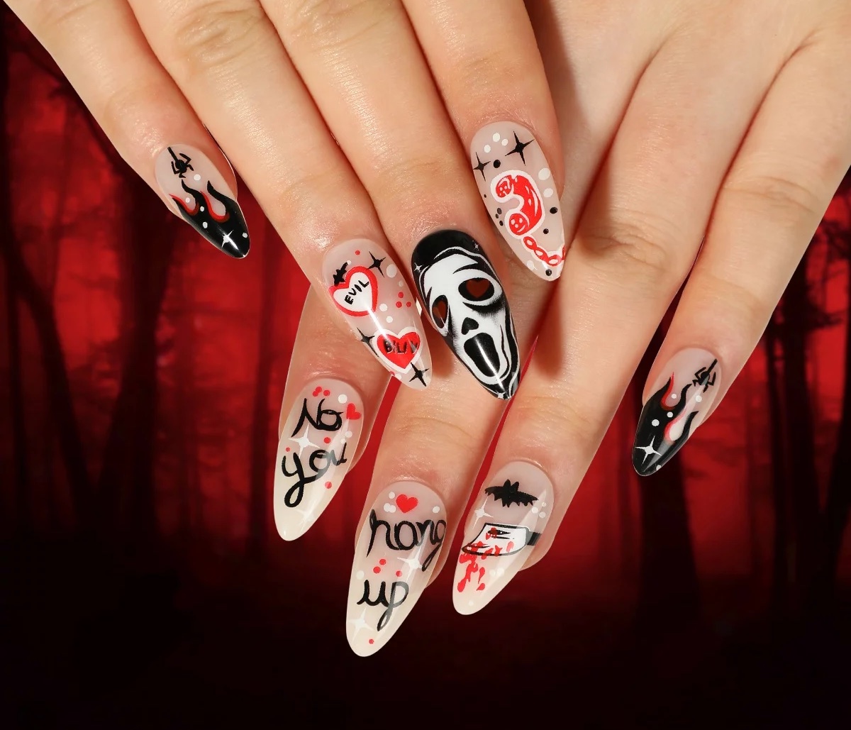 41 Spooktacular Halloween Nail Art Ideas That are Creepy & Cute
