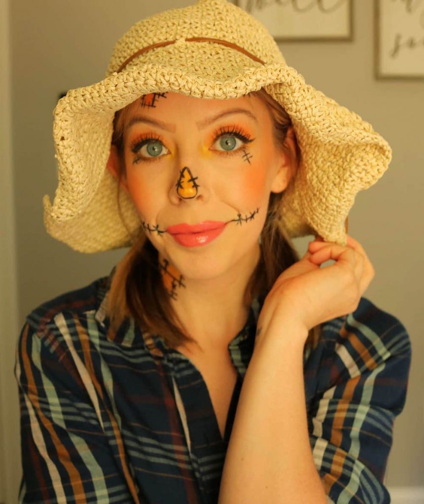 17 Easy Halloween Makeup & Costume Ideas to Get You Inspired